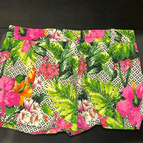 Cynthia Rowley, tropical shorts size 6 - Picture 1 of 3